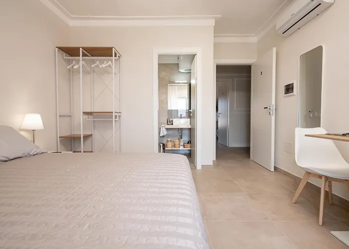 Elegance Calasetta's